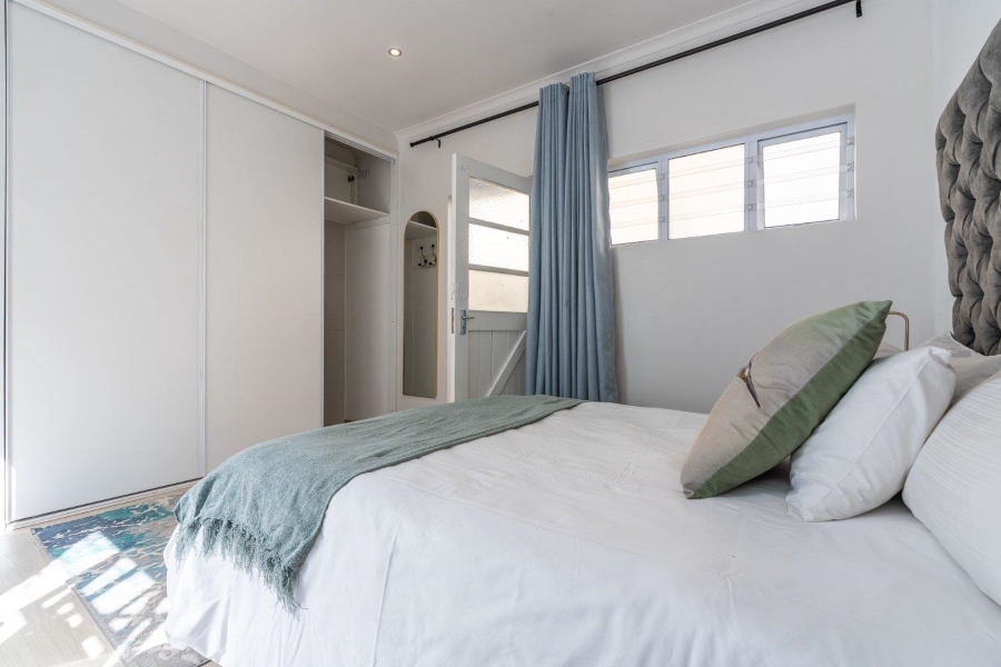 1 Bedroom Property for Sale in Green Point Western Cape